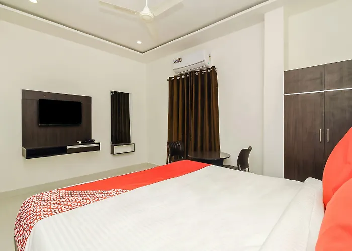 Oyo 26941 Hotel Palm International